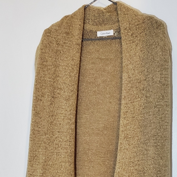 Calvin Klein Sweaters - Long Calvin Klein knit sweater size M